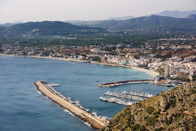 Hermosa vista de la Costa Blanca, España