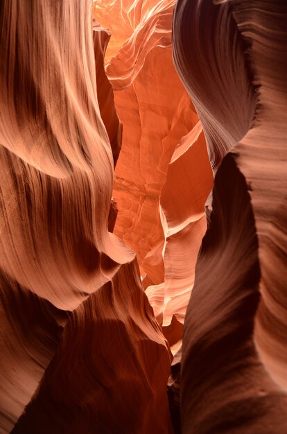 Hermosa vista del famoso Cañón del Antílope, Arizona, EE.