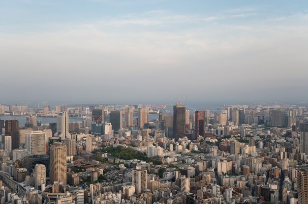 Hermosa vista urbana durante el día alto ángulo