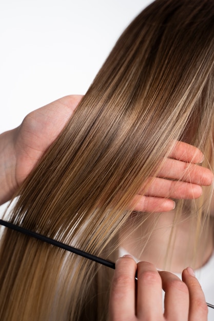 Foto gratuita hermoso cabello tratado con queratina