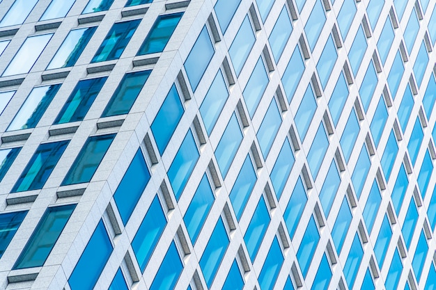 Hermoso edificio exterior y arquitectura con patrón de ventana.