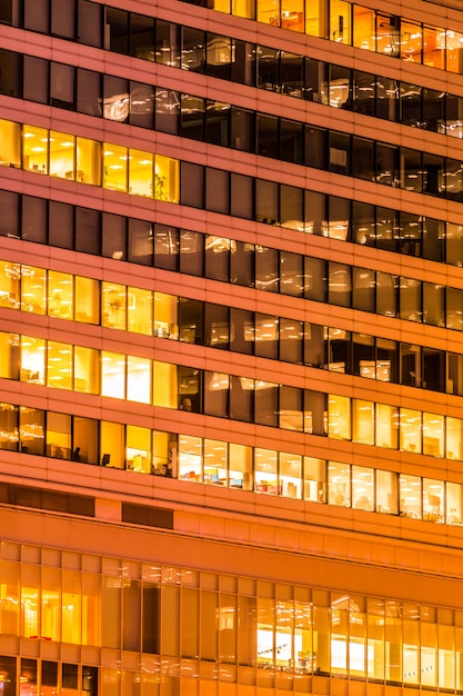 Foto gratuita hermoso edificio exterior y arquitectura con ventana y luz.