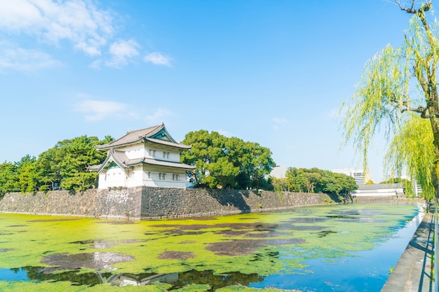 Hermoso edificio del Palacio Imperial en Tokio