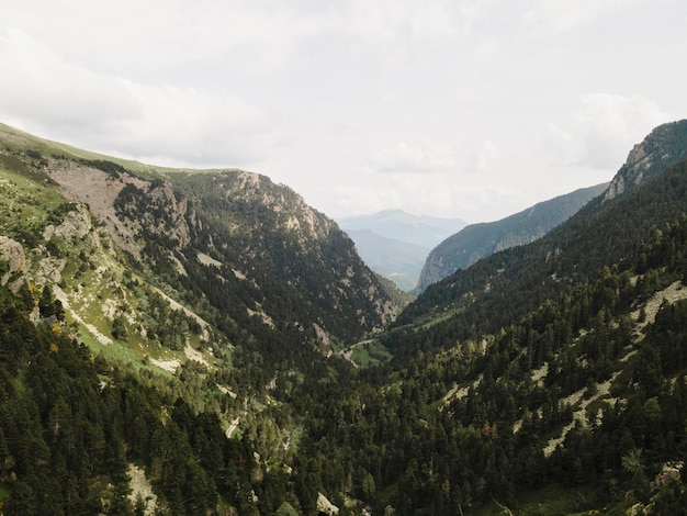 Hermoso paisaje de montaña