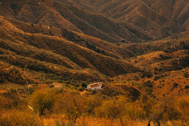 Hermoso paisaje montañoso