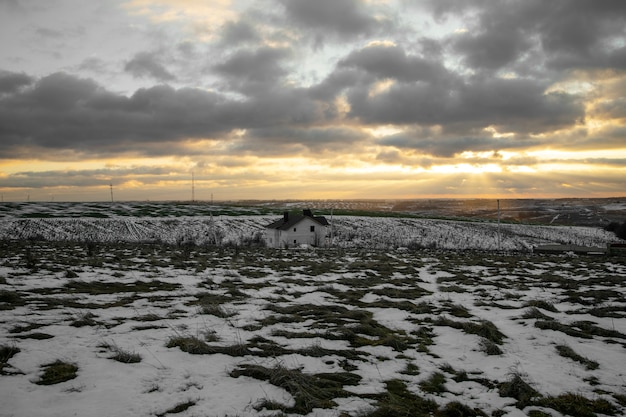 Foto gratuita hermoso paisaje natural de invierno