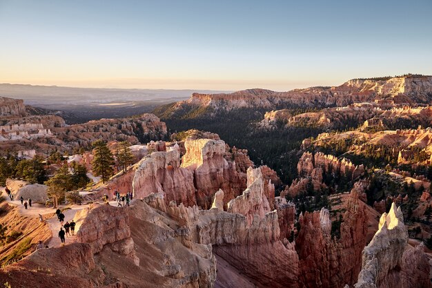 Hermoso paisaje de un paisaje de cañón en el Parque Nacional Bryce Canyon, Utah, EE.