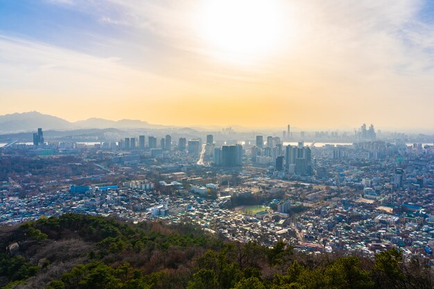 Hermoso paisaje y paisaje urbano de la ciudad de Seúl