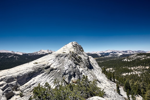 Hermoso parque nacional de Yosemite en California, Estados Unidos