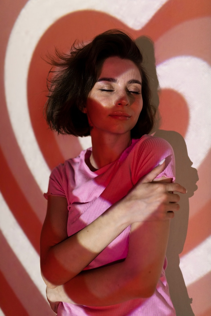 Foto gratuito hermoso retrato de mujer adolescente