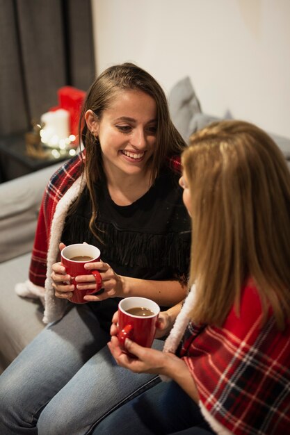 Hija y madre juntas por navidad