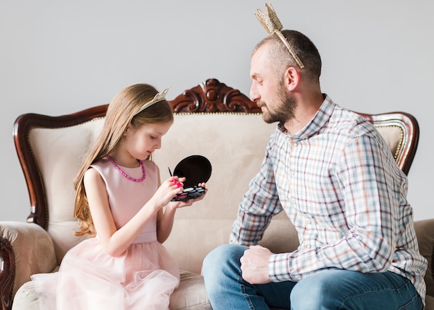 Hija y papá el día del padre