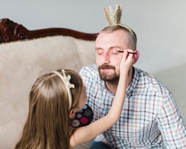 Hija y papá el día del padre