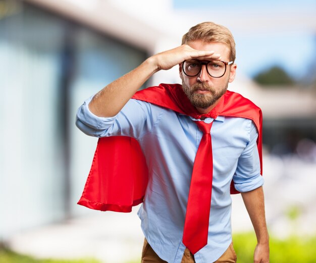 hombre de negocios loca expresión de preocupación