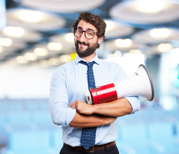 Foto gratuita hombre de negocios loco expresión feliz