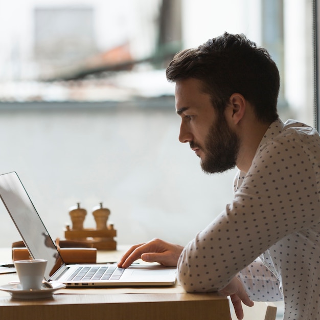 Foto gratuita hombre de negocios, planificación