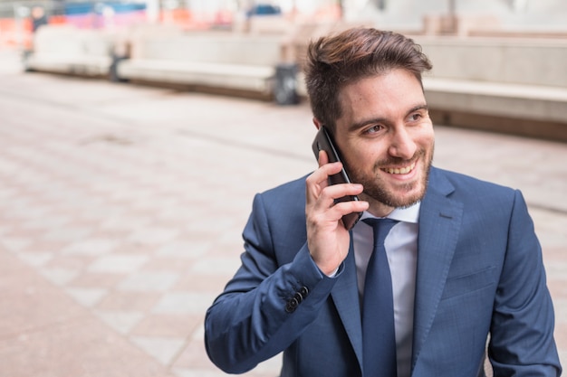 Foto gratuita hombre de negocios