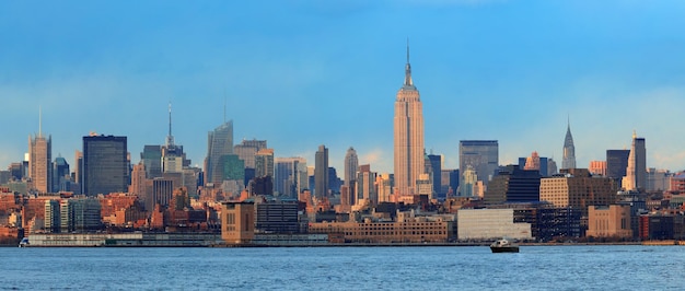 Foto gratuita horizonte del centro de manhattan