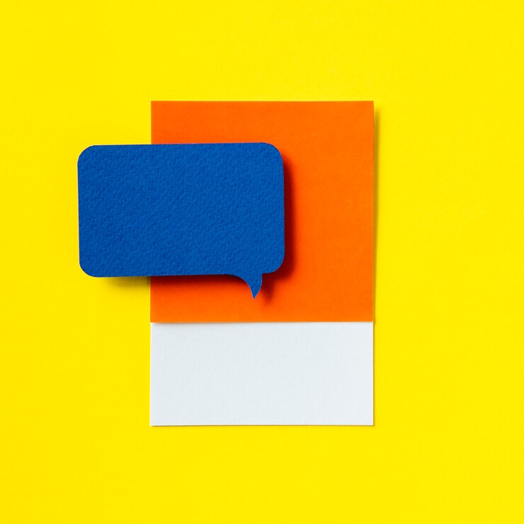 Foto gratuito icono de burbuja de discurso de mensajería de chat
