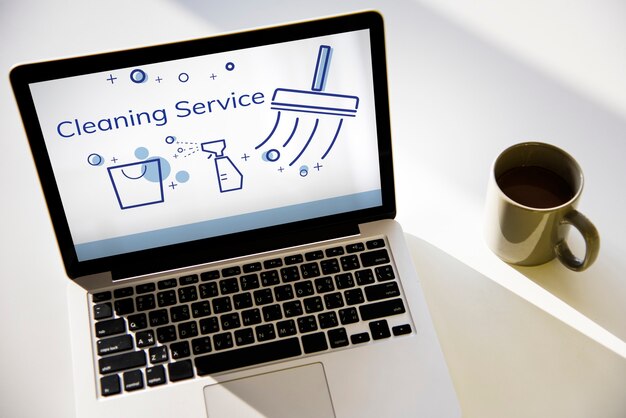 Ilustración del servicio de limpieza del hogar en la computadora portátil