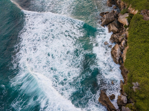 Impresionante paisaje de hawái con el mar