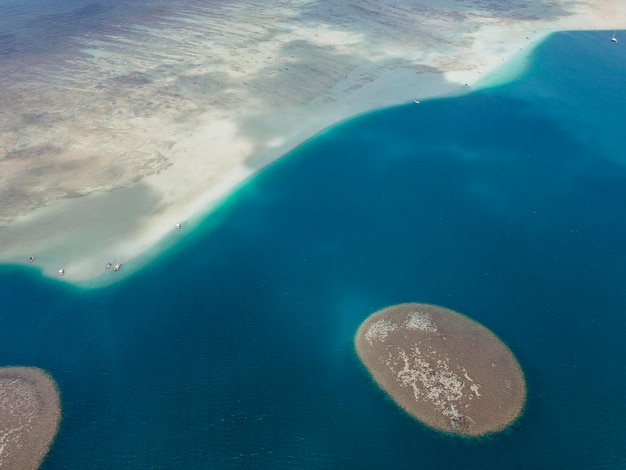 Foto gratuita impresionante paisaje de hawái con la playa