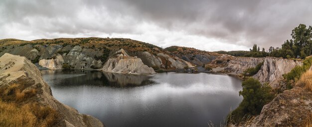 Impresionante vista de St-Bathans en Isla Sur, Nueva Zelanda