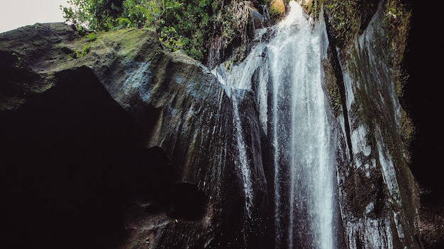 Increíble vista de la cascada.