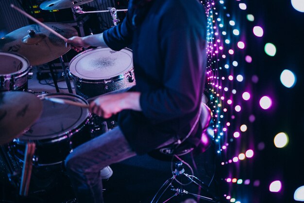 Instrumentos musicales en una fiesta