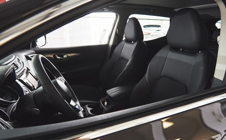 Foto gratuito interior del coche de lujo