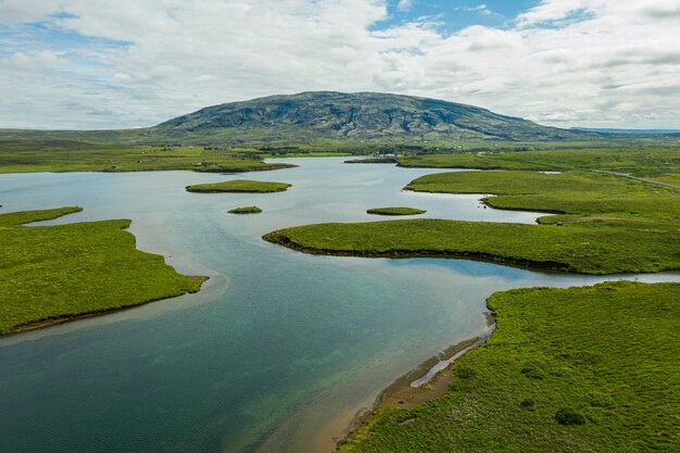 Islandia paisaje de hermosas llanuras