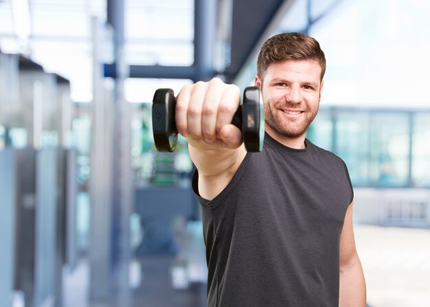 joven hombre de los deportes expresión feliz