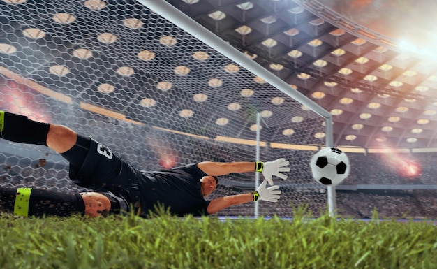 Foto gratuita jugadores de fútbol en acción en estadio profesional