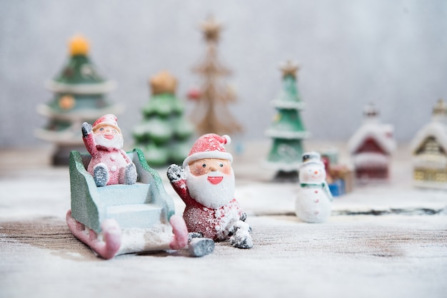 Juguetes sonrientes para la navidad