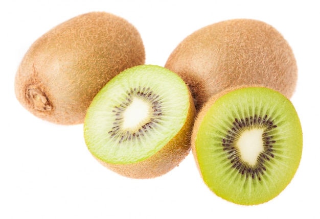 Kiwis y un kiwi cortado