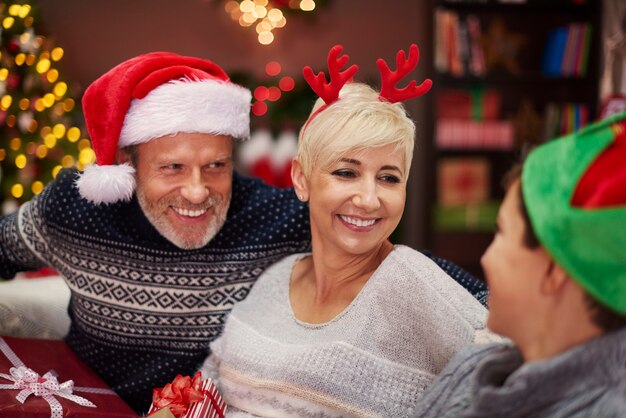 Largas horas de conversación durante la Navidad