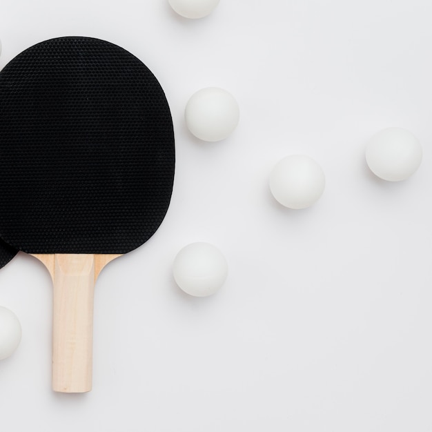 Lay Flat de pelotas de ping pong con paleta