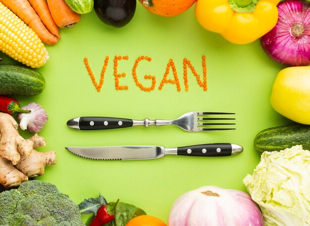 Letras veganas con tenedor y cuchillo