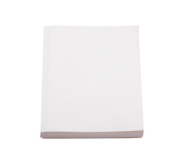 Libro blanco aislado sobre un fondo blanco.