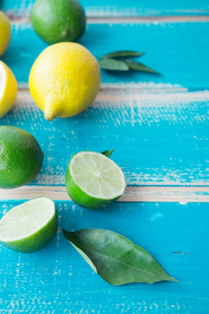 Foto gratuita limones y limas