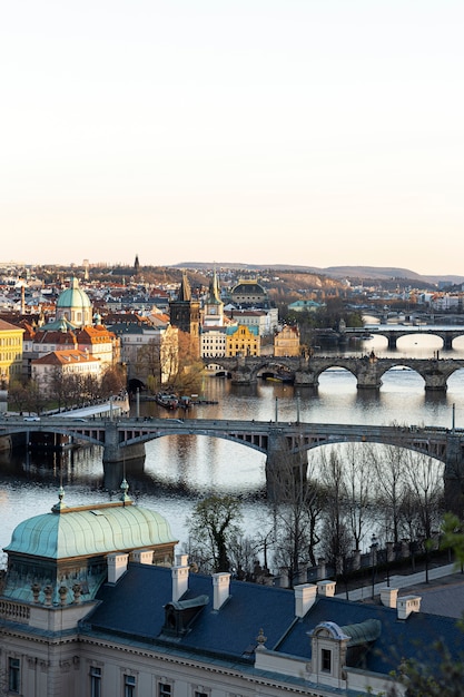 Limpie las calles de la ciudad de Praga