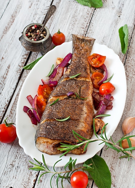 Lubina asada con verduras