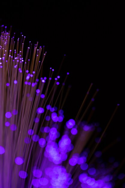 Luces de fibras ópticas en violeta