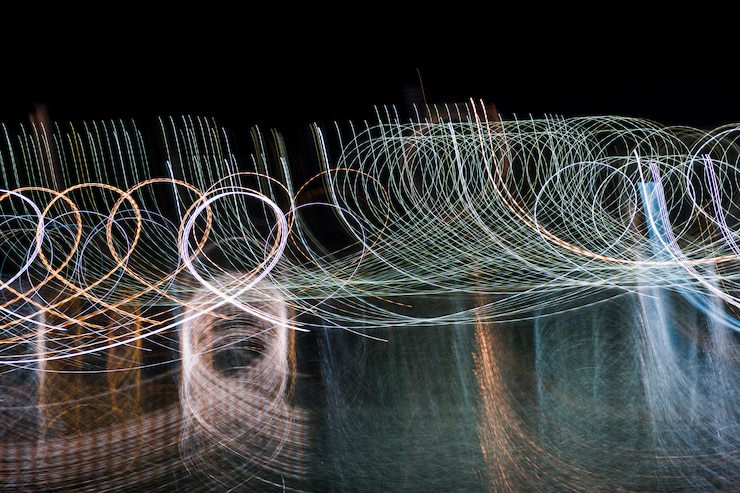 Foto gratuito luces nocturnas borrosas