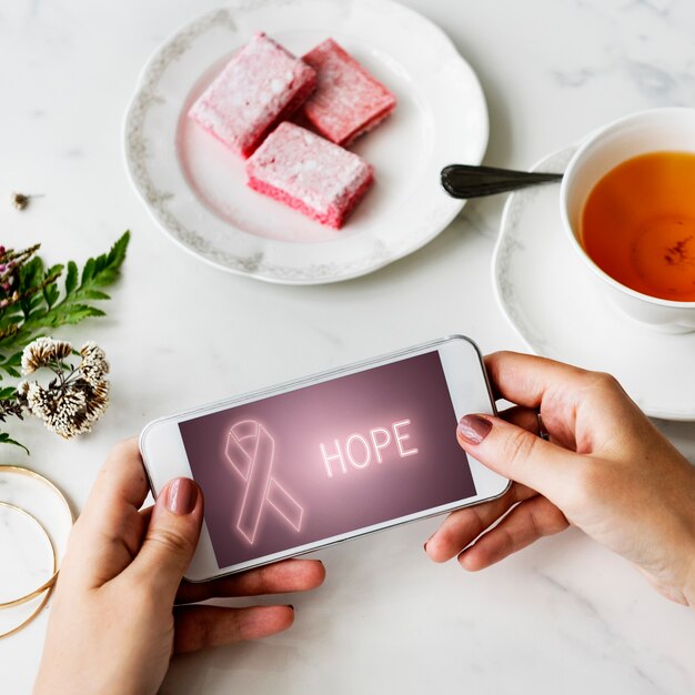 Lucha contra el cáncer de mama cuidado esperanza concepto gráfico