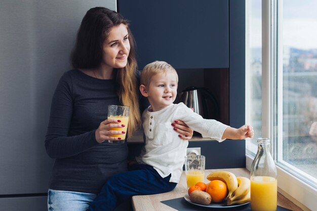 Madre e hijo