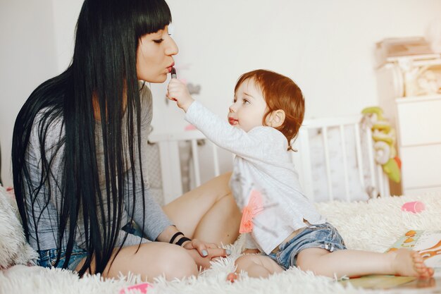 madre con linda hija