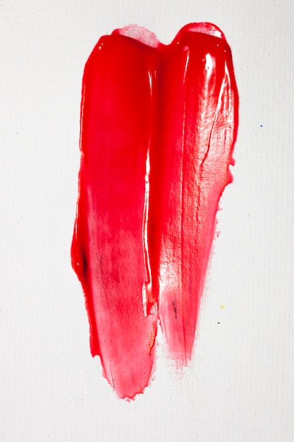 Mancha decorativa de pintura roja