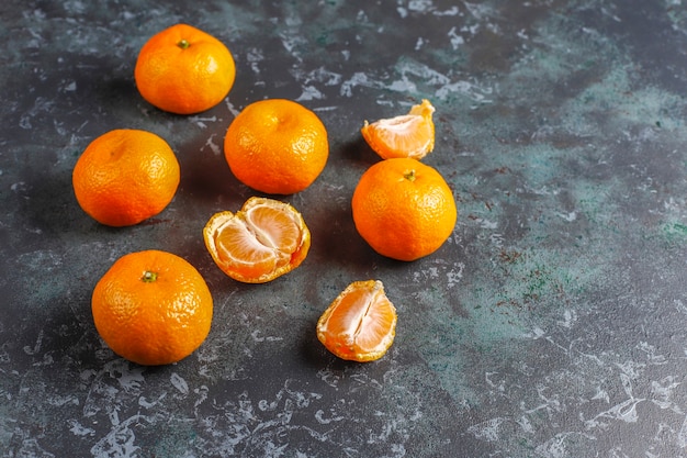 Mandarinas clementinas frescas y jugosas.