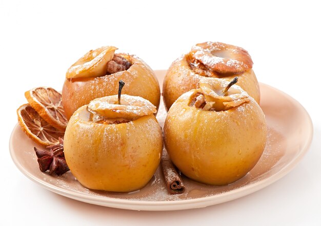 Manzanas al horno con miel y nueces